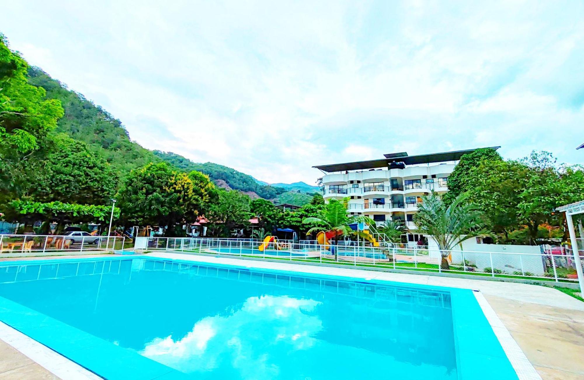 Hotel El Tirol San Ramón Exterior foto